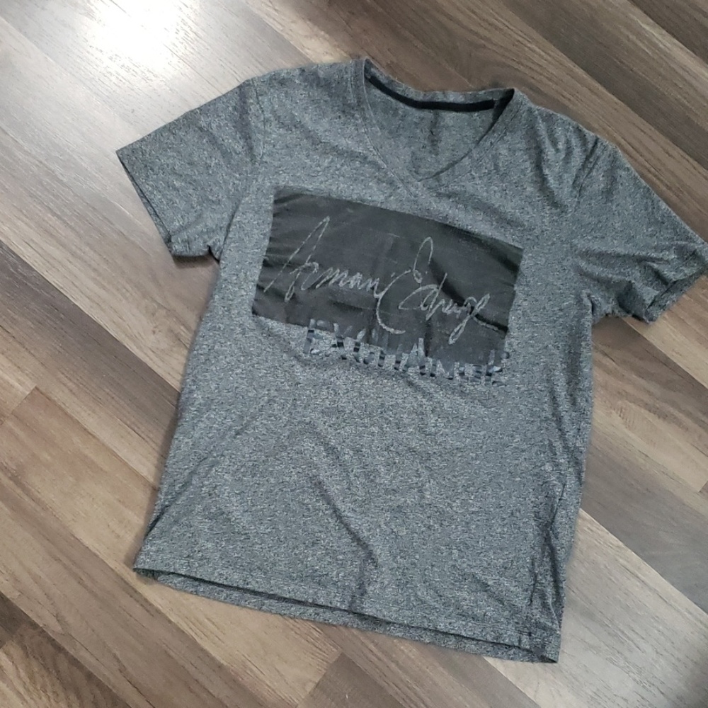 🌹Womens Armani Exchange vNeck 🌹